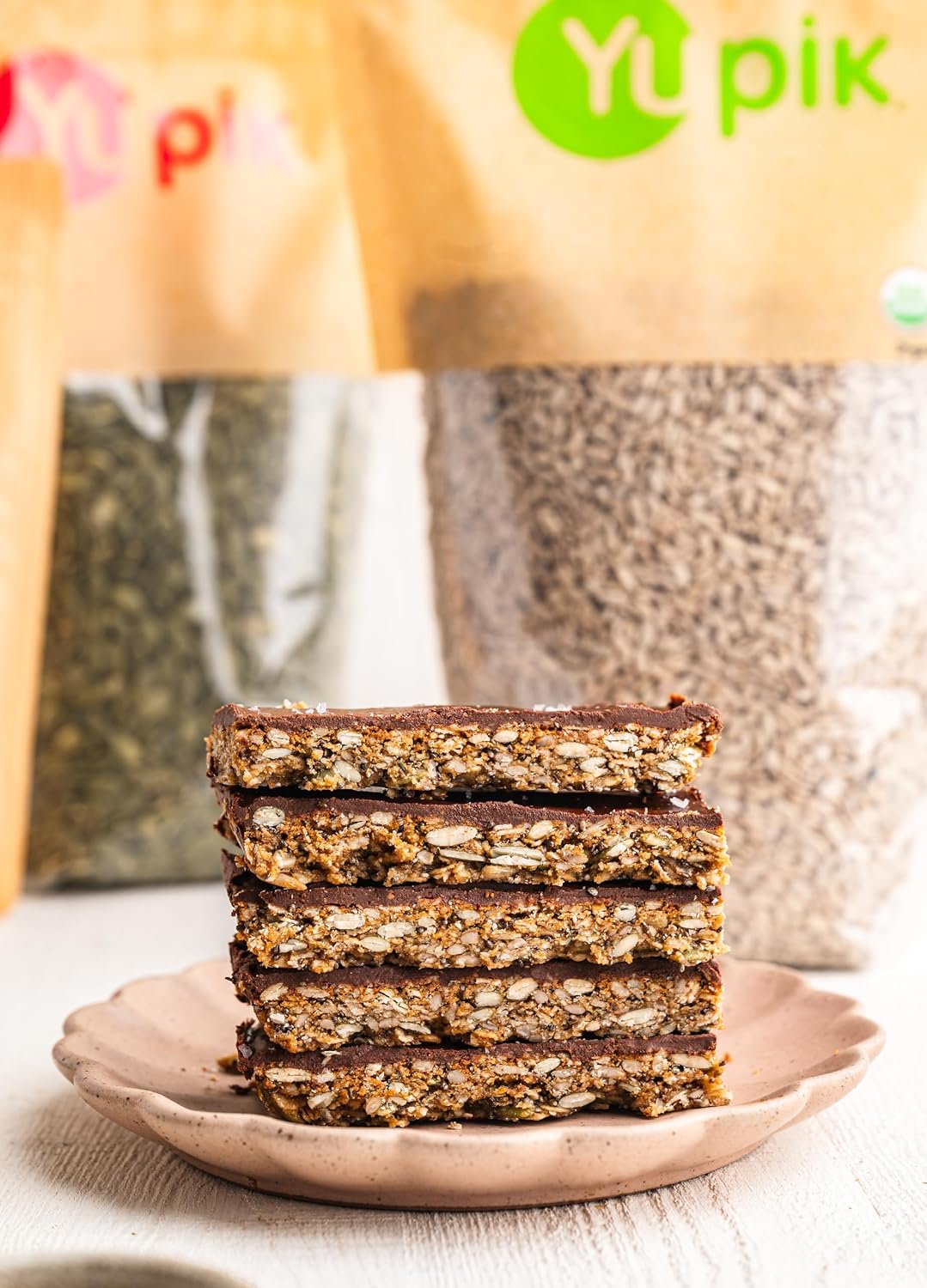 Yupik Organic Raw Pumpkin Seeds, No Shell, 1 kg, Gluten-Free, Non-GMO, Kosher, Vegan, Shelled Pepitas, Salt-Free, Plant-Based Protein, Source of Fiber, Healthy Snacks, Ideal for Baking & Topping