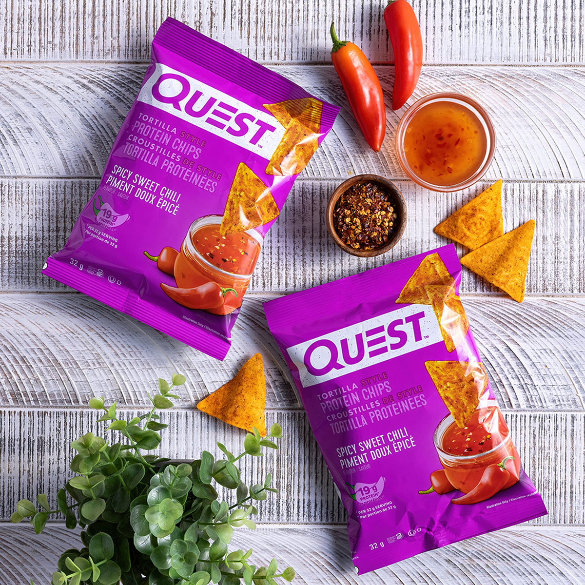 Quest Nutrition Chili Lime Flavour Tortilla Style Protein Chips, High Protein, Baked, Not Fried, Gluten Free, 1g Sugar, 4g Carbs, 8ct